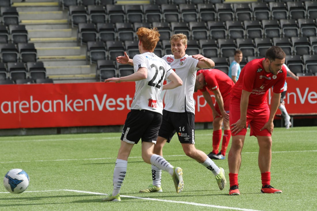 Elling Kvåle scora 2-2 mot Fjøra